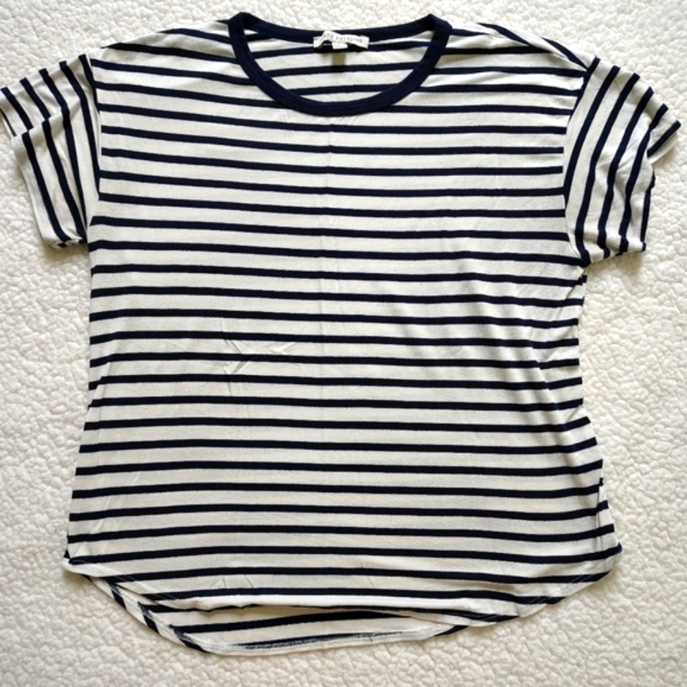 ☀️5/$25☀️Green Envelope LA Women's Large Dark Blue White Striped Tee Made In USA